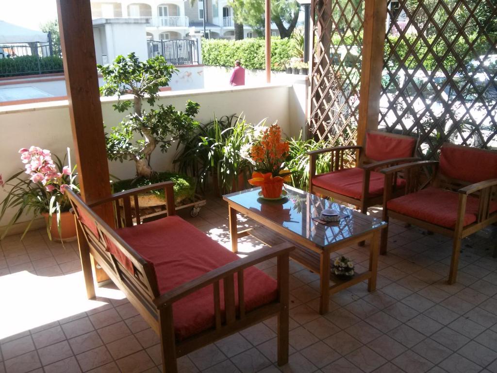 סן בנדטו דל טרנטו Hotel La Playa מראה חיצוני תמונה